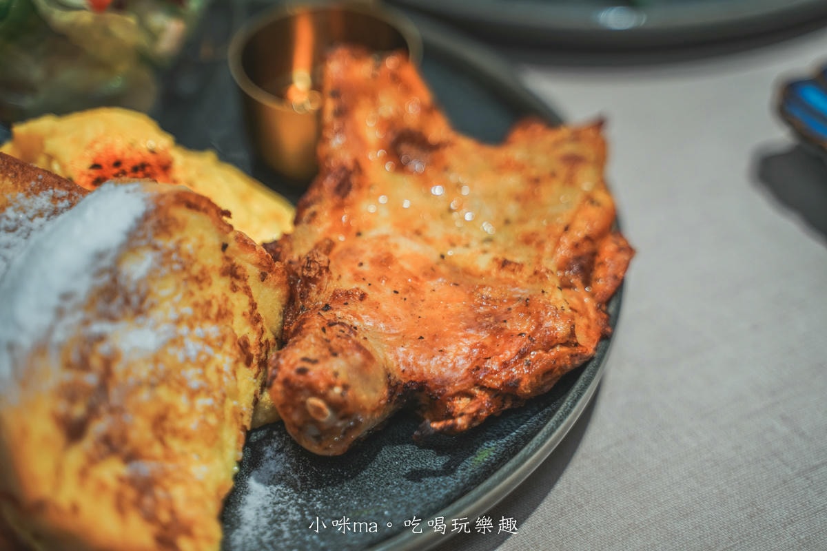 【東區早午餐】At.First More 早寓｜延吉街超人氣早午餐開新店啦！森林系空間、寵物友善、免服務費，大份量早午餐超又有飽足感，捷運忠孝敦化站