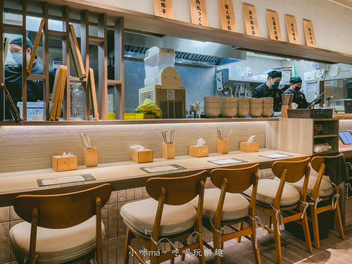 【內科美食】雞湯桑 Torisan 港墘店|雞湯大叔開的日式拉麵店!櫻花柚子湯頭清爽不膩口,捷運港墘站 - 第6張圖 【內科美食】雞湯桑 Torisan 港墘店|雞湯大叔開的日式拉麵店!櫻花柚子湯頭清爽不膩口,捷運港墘站