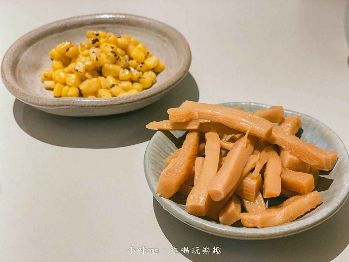 【內科美食】雞湯桑 Torisan 港墘店|雞湯大叔開的日式拉麵店!櫻花柚子湯頭清爽不膩口,捷運港墘站 - 第10張圖 【內科美食】雞湯桑 Torisan 港墘店|雞湯大叔開的日式拉麵店!櫻花柚子湯頭清爽不膩口,捷運港墘站