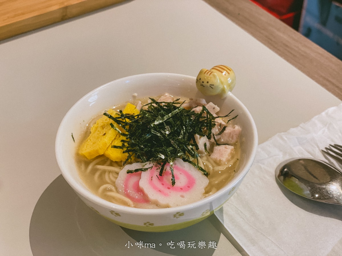 【內科美食】雞湯桑 Torisan 港墘店|雞湯大叔開的日式拉麵店!櫻花柚子湯頭清爽不膩口,捷運港墘站 - 第18張圖 【內科美食】雞湯桑 Torisan 港墘店|雞湯大叔開的日式拉麵店!櫻花柚子湯頭清爽不膩口,捷運港墘站
