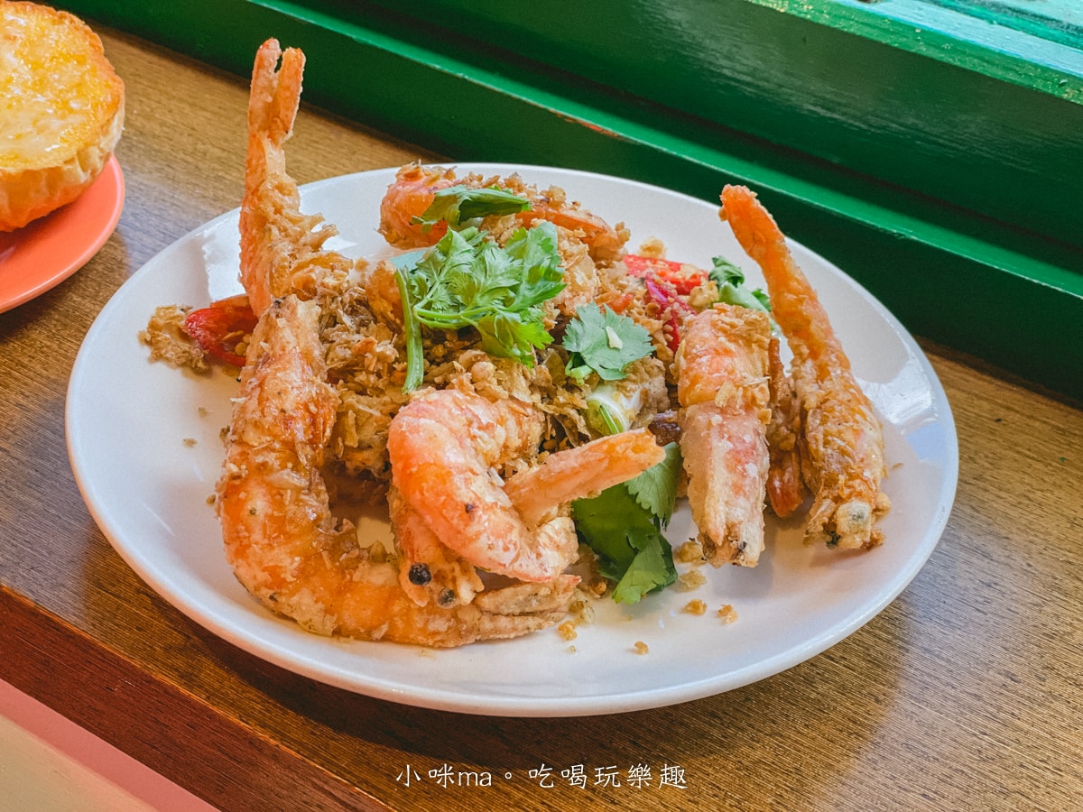 【台北美食】禾記茶餐廳｜超道地港式叉燒飯、公仔麵，好像走進香港茶餐廳，國父紀念館美食