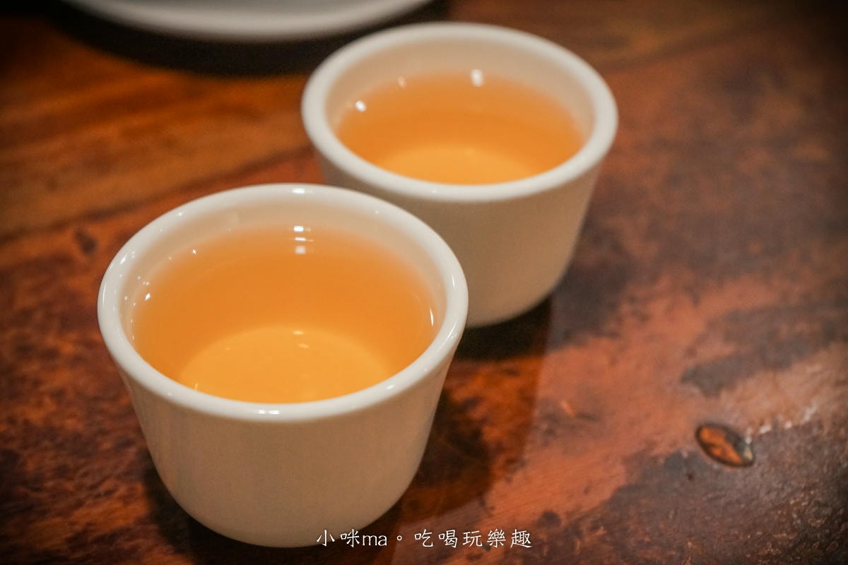 【永康街美食】喫飯食堂|永康街老字號台菜餐廳!改良小份量,人少也可以吃到道地台式手路菜,捷運東門站 - 第11張圖 【永康街美食】喫飯食堂|永康街老字號台菜餐廳!改良小份量,人少也可以吃到道地台式手路菜,捷運東門站