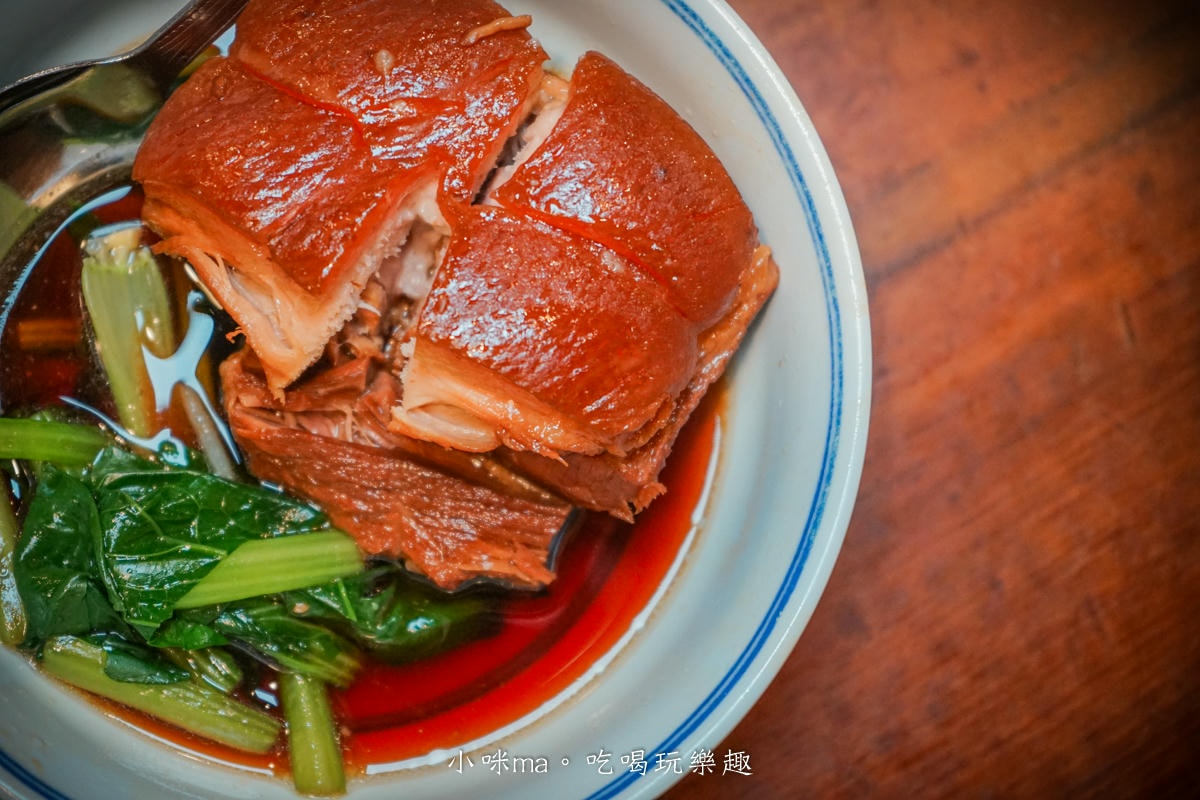 【永康街美食】喫飯食堂|永康街老字號台菜餐廳!改良小份量,人少也可以吃到道地台式手路菜,捷運東門站 - 第17張圖 【永康街美食】喫飯食堂|永康街老字號台菜餐廳!改良小份量,人少也可以吃到道地台式手路菜,捷運東門站