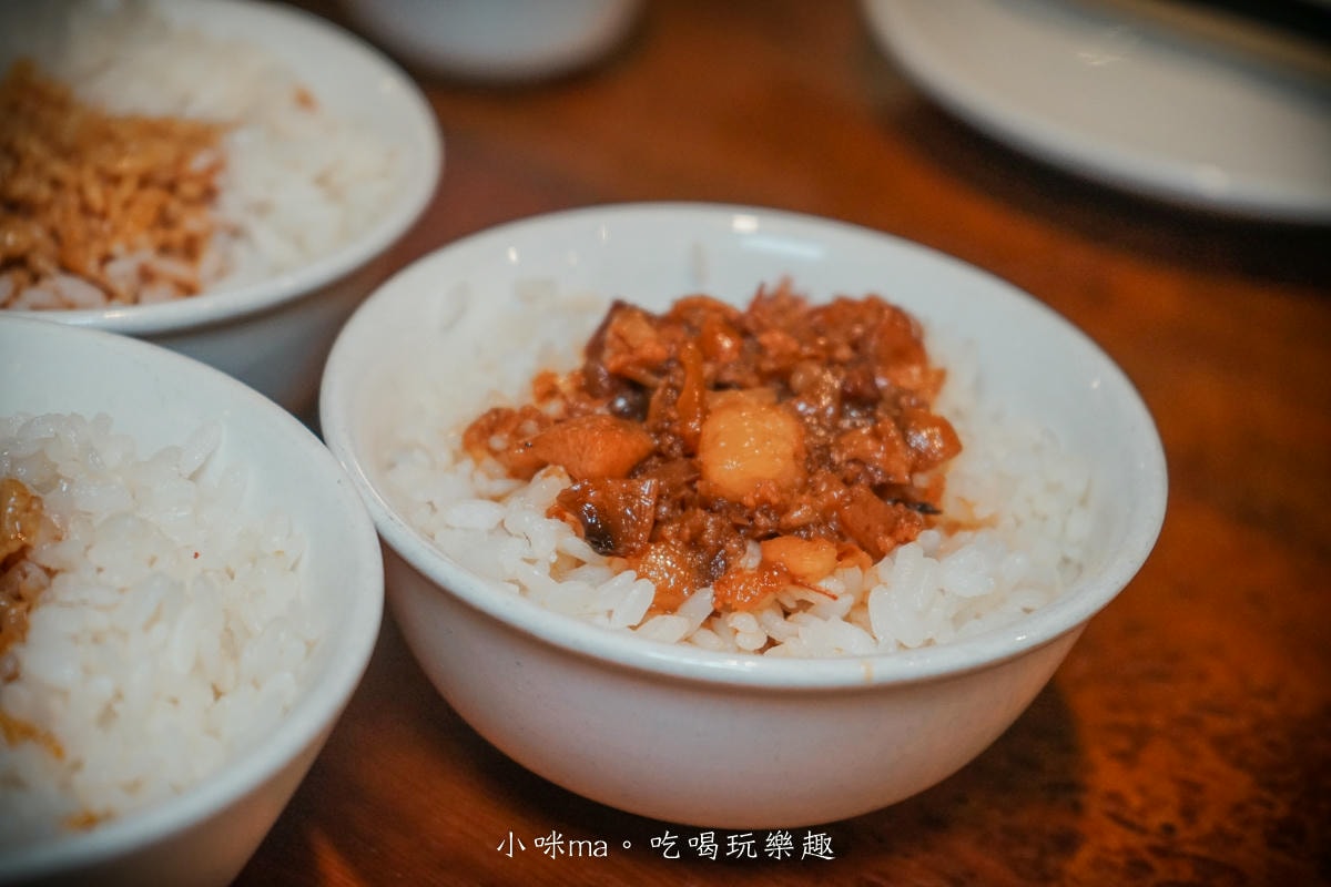 【永康街美食】喫飯食堂|永康街老字號台菜餐廳!改良小份量,人少也可以吃到道地台式手路菜,捷運東門站 - 第20張圖 【永康街美食】喫飯食堂|永康街老字號台菜餐廳!改良小份量,人少也可以吃到道地台式手路菜,捷運東門站