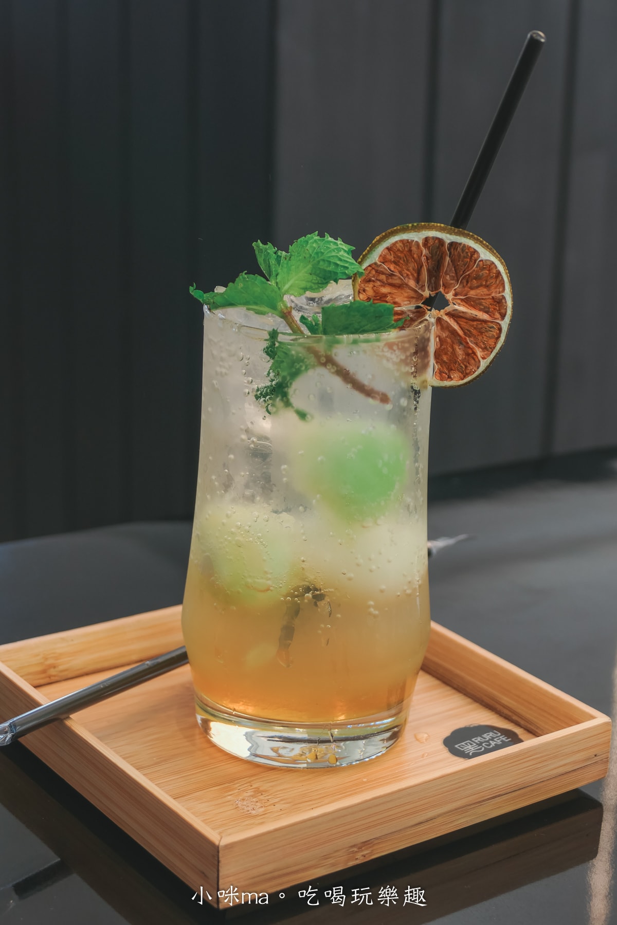 【五結親子景點】黑RURU CAFE｜宜蘭超人氣笑笑羊主題咖啡館！餐點好吃、互動餵羊 萌萌的太可愛啦，內附菜單、入園資訊，宜蘭寵物友善餐廳