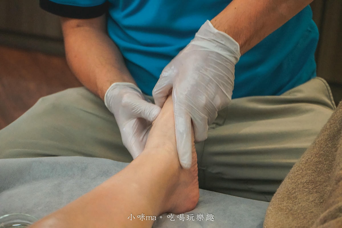 【台北萬華按摩推薦】雲心閣養生會館|台北最便宜~按摩2小時只要1000元,24H營業,想桑幾勒就來,CP值超高啊~,捷運龍山寺站按摩推薦 - 第21張圖 【台北萬華按摩推薦】雲心閣養生會館|台北最便宜~按摩2小時只要1000元,24H營業,想桑幾勒就來,CP值超高啊~,捷運龍山寺站按摩推薦