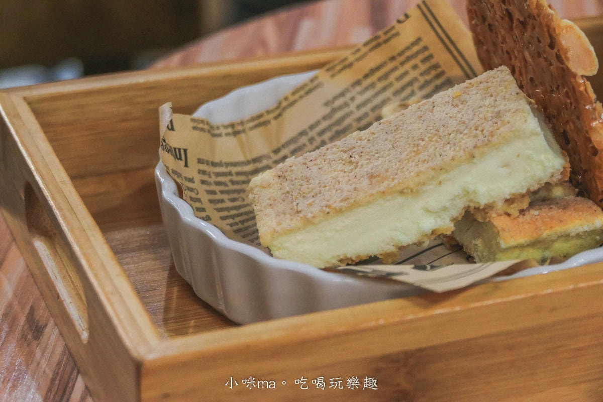 【國父紀念館美食】Museum Coffee 50年代博物館咖啡｜一秒走入日本昭和時代！滿滿古早味童玩、雜貨，好拍又能挖寶，平日不限時，捷運國父紀念館