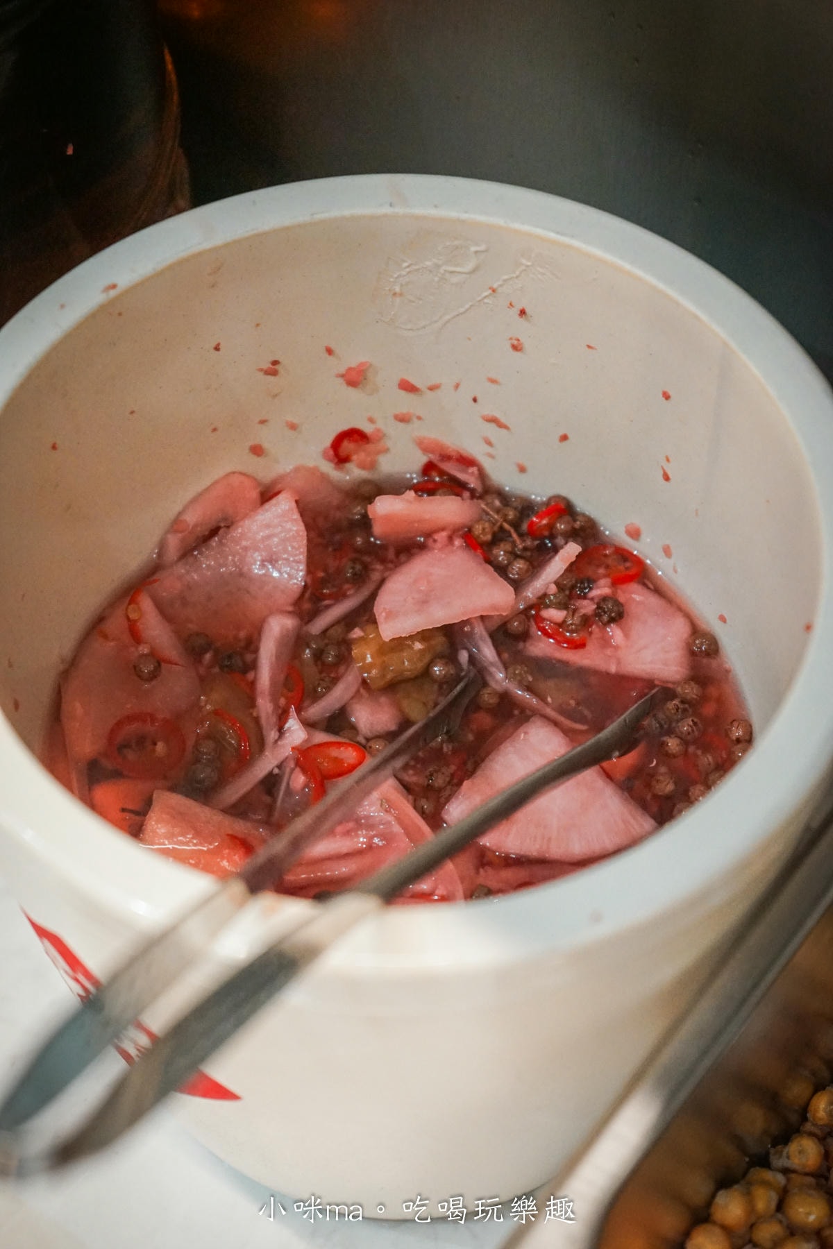 【中和美食】李鐵柱百草串串香|上百種串串搭配正宗重慶風味鍋底,麻辣帶勁好滋味,一串、二串…停不下來啦,捷運永安市場站 - 第9張圖 【中和美食】李鐵柱百草串串香|上百種串串搭配正宗重慶風味鍋底,麻辣帶勁好滋味,一串、二串…停不下來啦,捷運永安市場站
