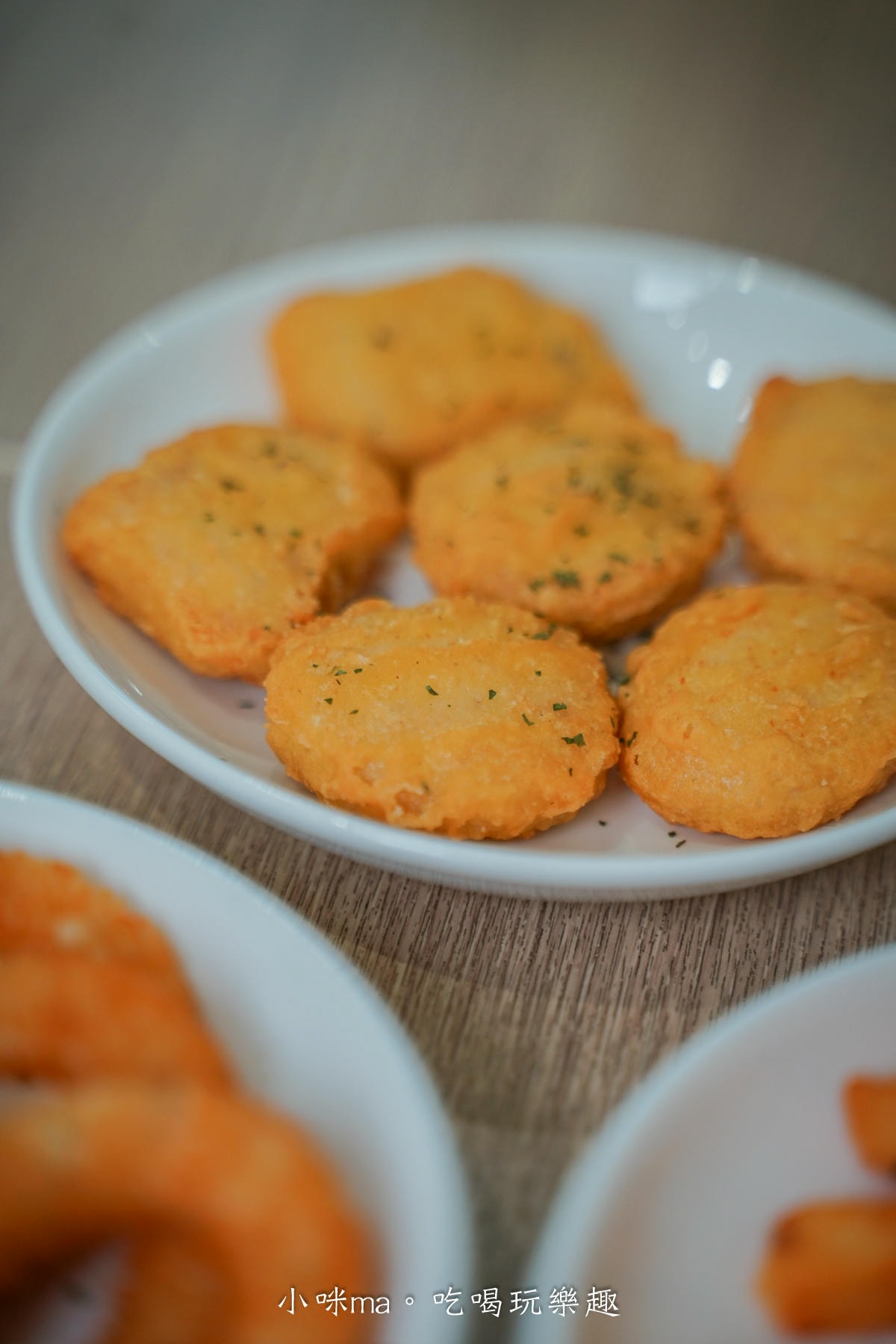 【板橋美食推薦】初義食午｜隱身新埔站巷弄的百元高CP值美食！9種醬料隨你搭，外帶外送都超夯