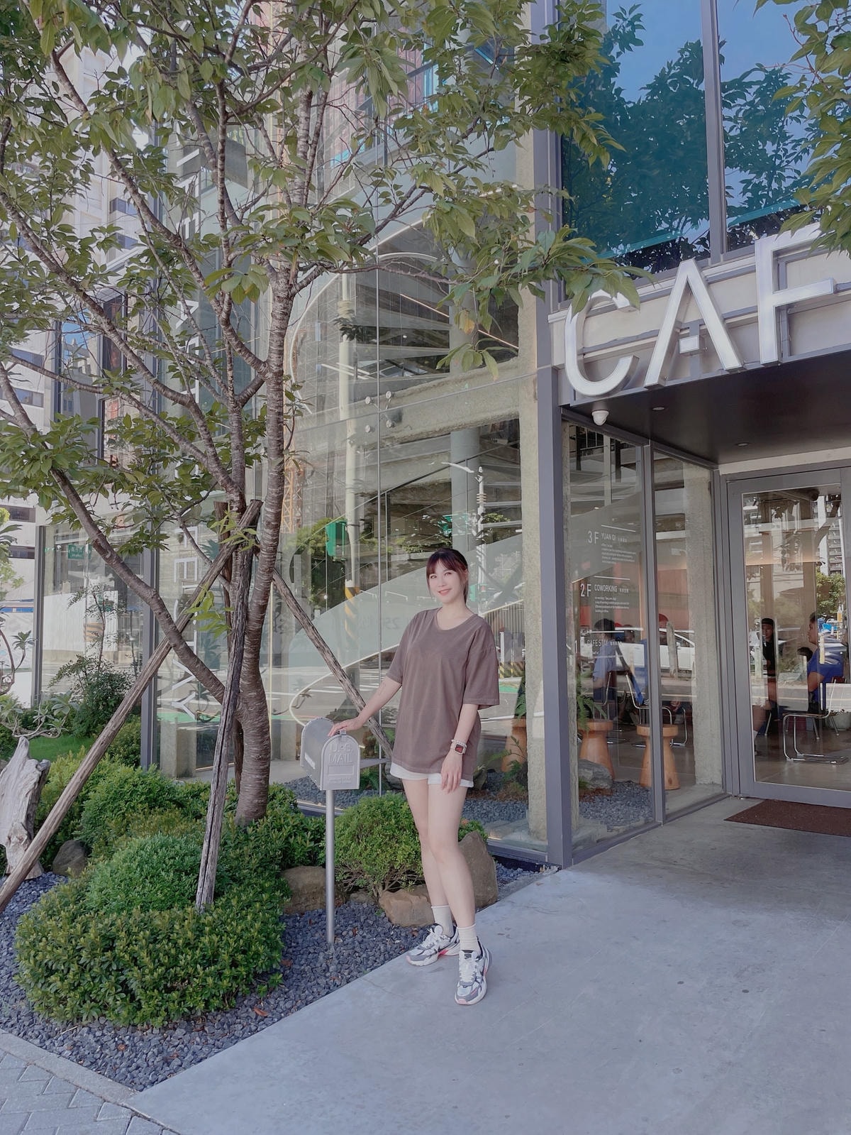 【桃園美食】CAFE STAY｜旅人咖啡新品牌，獨棟玻璃屋設計美翻 餐點好吃又好拍，近風禾公園