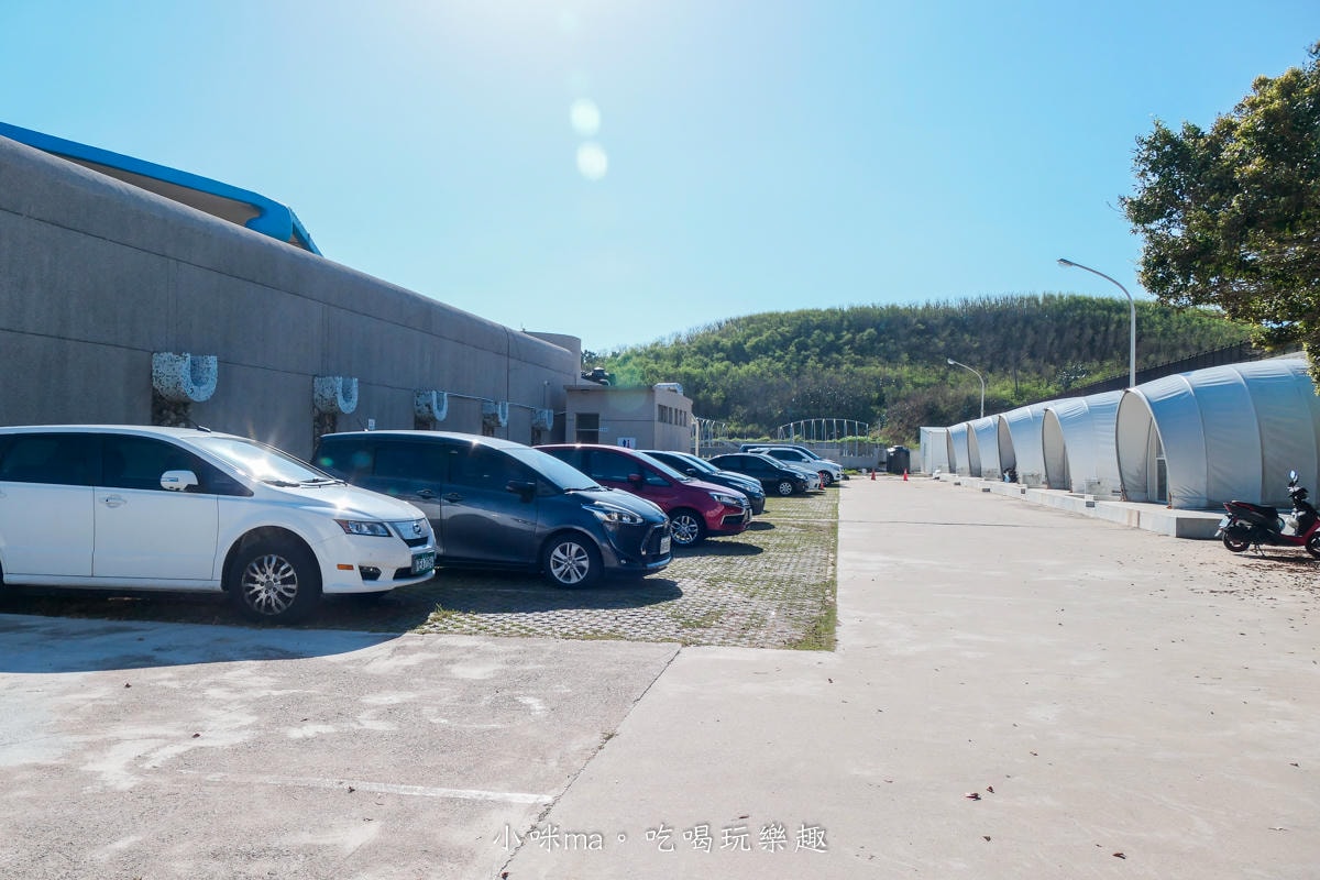 【澎湖美食】LANKA 藍卡景觀餐廳｜蒔裡沙灘旁最美的景觀餐廳，氛圍超chill，步行30秒直達海灘，還是寵物友善餐廳喔