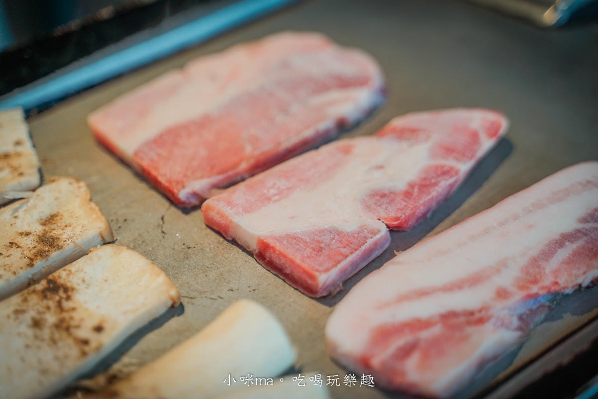 【韓式烤肉吃到飽】OKAY韓國烤肉｜499元暢快享韓式烤肉、炸雞、鍋物、小菜，韓味滿滿一次到位！中山站美食推薦