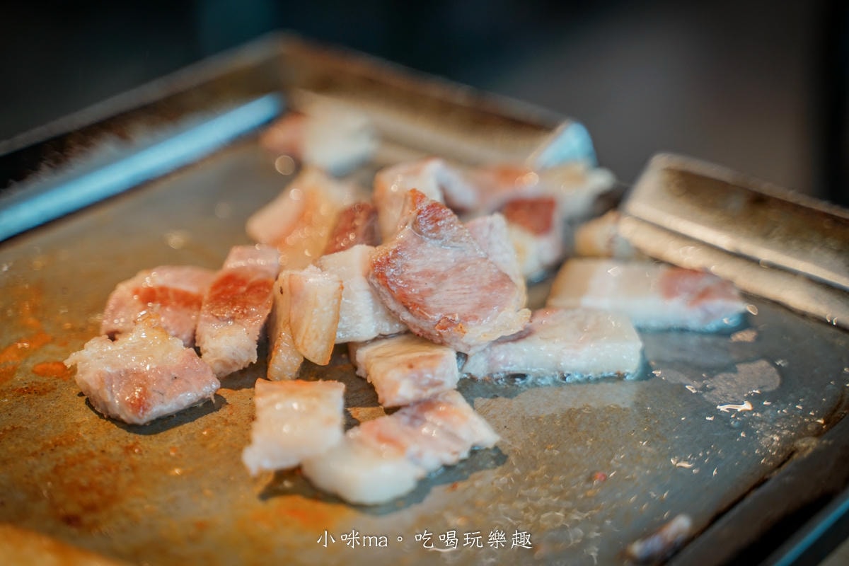 【韓式烤肉吃到飽】OKAY韓國烤肉｜499元暢快享韓式烤肉、炸雞、鍋物、小菜，韓味滿滿一次到位！中山站美食推薦