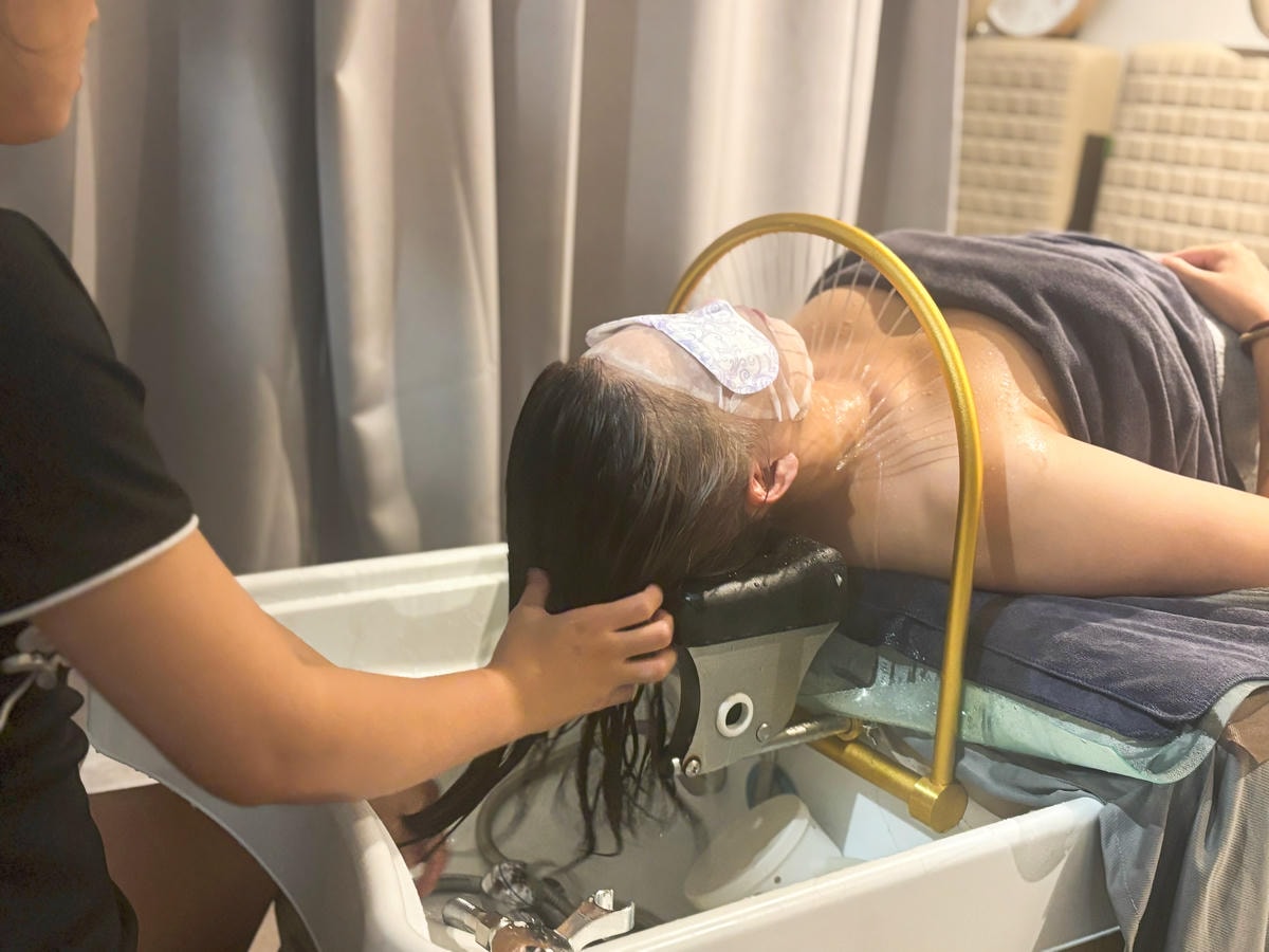 【新北三重越式洗髮按摩】金星越式洗髮按摩 三重店|三重最強越式洗髮按摩推薦,120分鐘全身舒壓體驗,價目表、按摩流程一次看! - 第23張圖 【新北三重越式洗髮按摩】金星越式洗髮按摩 三重店|三重最強越式洗髮按摩推薦,120分鐘全身舒壓體驗,價目表、按摩流程一次看!