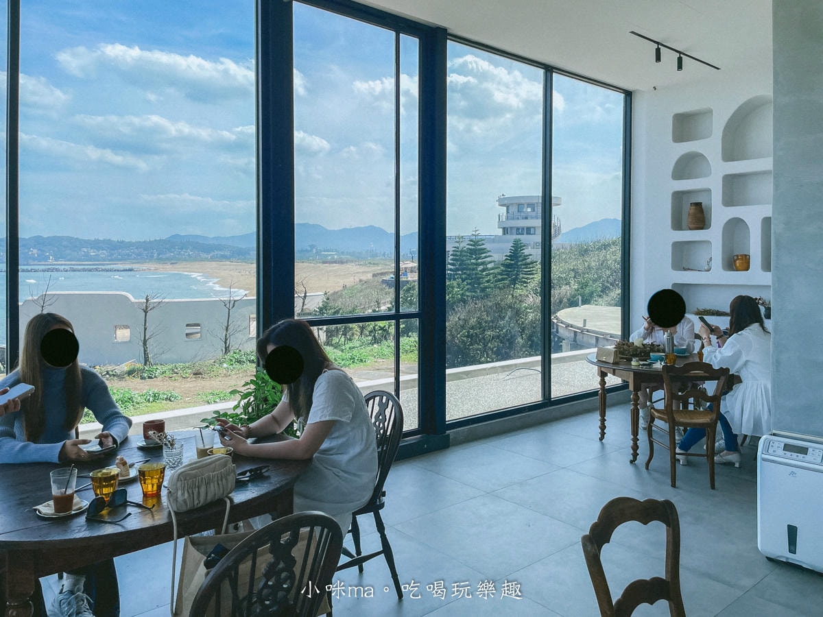 【北海岸海景咖啡廳】小日波 Little Ripple|金山純白希臘風建築+千層蛋糕必吃!菜單、停車資訊 - 第8張圖 【北海岸海景咖啡廳】小日波 Little Ripple|金山純白希臘風建築+千層蛋糕必吃!菜單、停車資訊