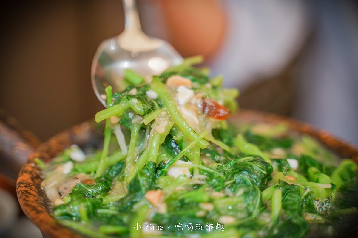 【北投明德站美食】左爺爺風味小館｜家常菜紅燒獅子頭超下飯！南洋咖哩雞、法式牛粒都必點～近捷運明德站、附停車資訊