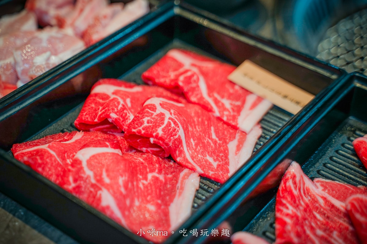 【基隆吃到飽推薦】赤富士日式無煙燒肉鍋物-基隆店|和牛、海鮮一次滿足!高CP值燒肉鍋物吃到飽太誇張! - 第32張圖 【基隆吃到飽推薦】赤富士日式無煙燒肉鍋物-基隆店|和牛、海鮮一次滿足!高CP值燒肉鍋物吃到飽太誇張!