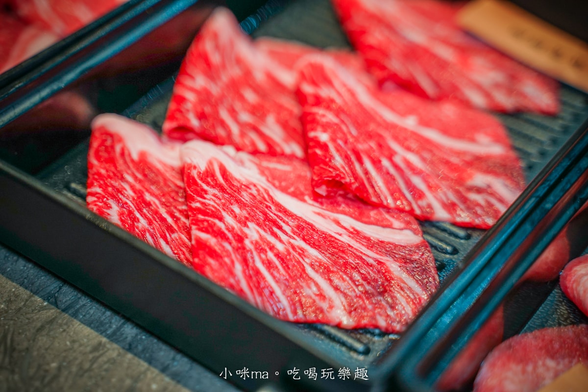【基隆吃到飽推薦】赤富士日式無煙燒肉鍋物-基隆店|和牛、海鮮一次滿足!高CP值燒肉鍋物吃到飽太誇張! - 第38張圖 【基隆吃到飽推薦】赤富士日式無煙燒肉鍋物-基隆店|和牛、海鮮一次滿足!高CP值燒肉鍋物吃到飽太誇張!