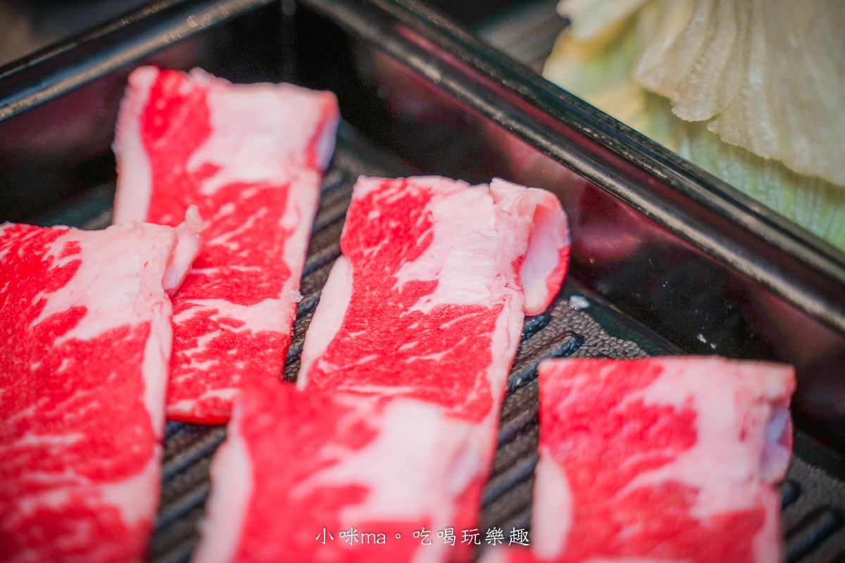 【基隆吃到飽推薦】赤富士日式無煙燒肉鍋物-基隆店|和牛、海鮮一次滿足!高CP值燒肉鍋物吃到飽太誇張! - 第50張圖 【基隆吃到飽推薦】赤富士日式無煙燒肉鍋物-基隆店|和牛、海鮮一次滿足!高CP值燒肉鍋物吃到飽太誇張!