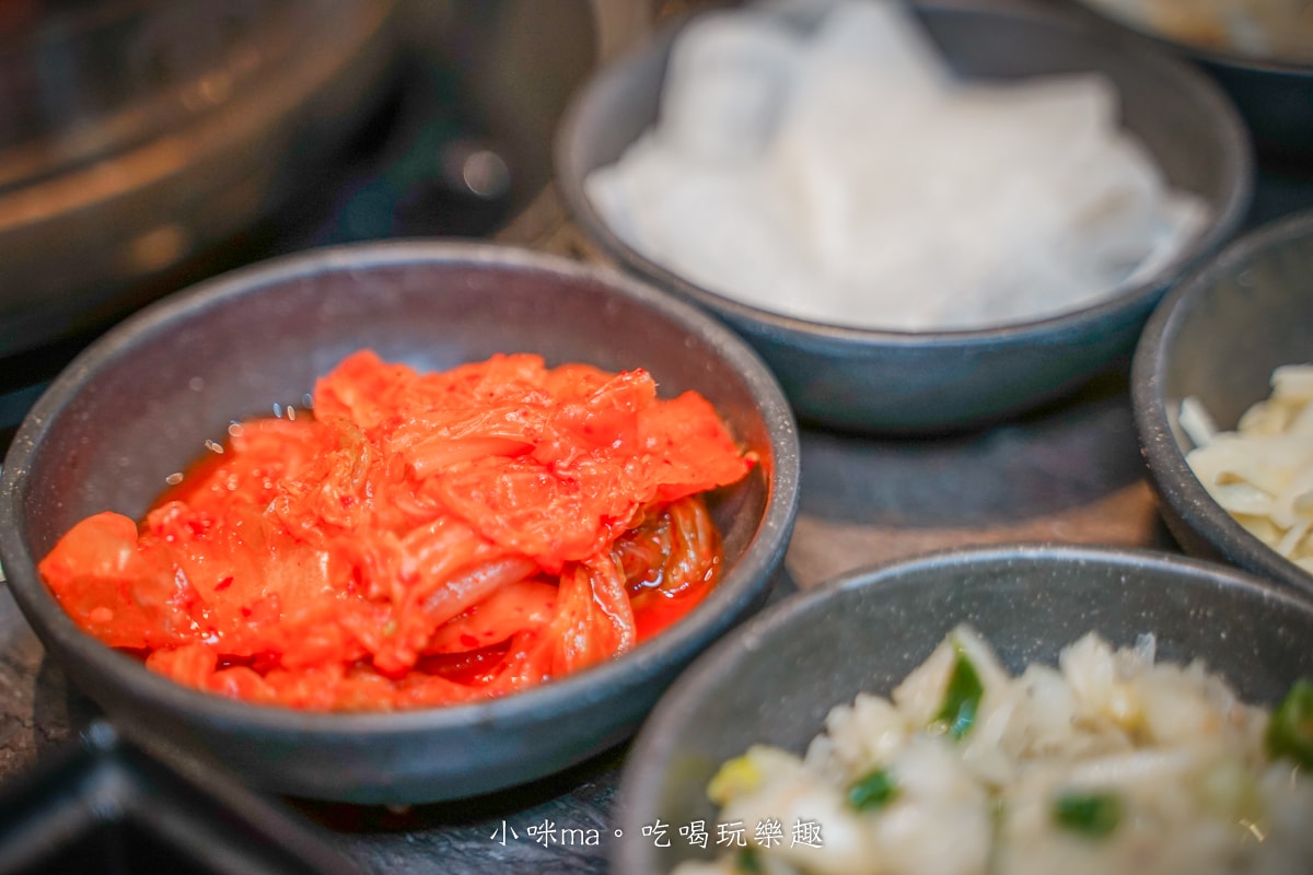 【基隆吃到飽推薦】赤富士日式無煙燒肉鍋物-基隆店|和牛、海鮮一次滿足!高CP值燒肉鍋物吃到飽太誇張! - 第31張圖 【基隆吃到飽推薦】赤富士日式無煙燒肉鍋物-基隆店|和牛、海鮮一次滿足!高CP值燒肉鍋物吃到飽太誇張!