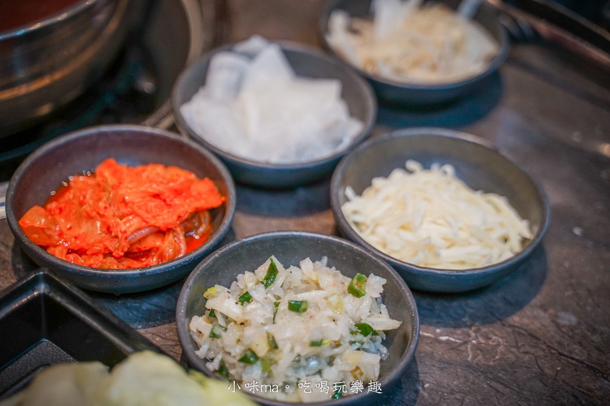 【基隆吃到飽推薦】赤富士日式無煙燒肉鍋物-基隆店|和牛、海鮮一次滿足!高CP值燒肉鍋物吃到飽太誇張! - 第30張圖 【基隆吃到飽推薦】赤富士日式無煙燒肉鍋物-基隆店|和牛、海鮮一次滿足!高CP值燒肉鍋物吃到飽太誇張!