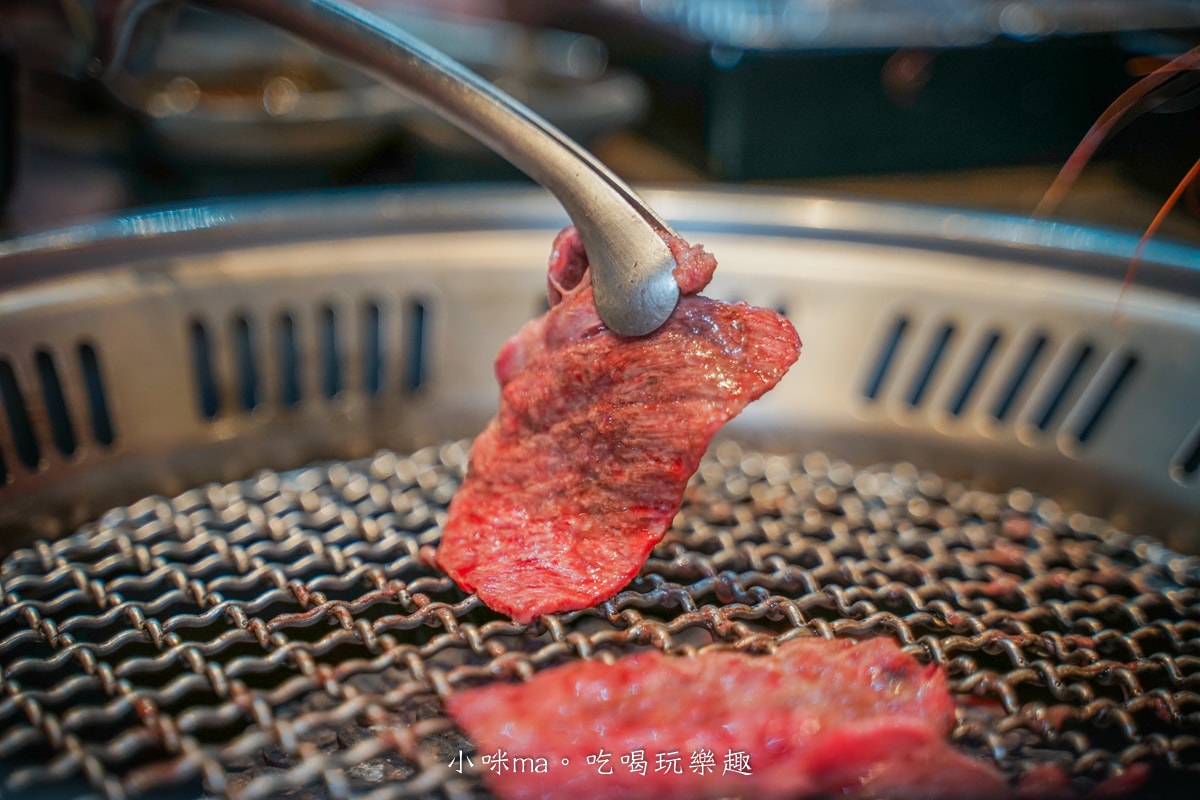 【基隆吃到飽推薦】赤富士日式無煙燒肉鍋物-基隆店|和牛、海鮮一次滿足!高CP值燒肉鍋物吃到飽太誇張! - 第40張圖 【基隆吃到飽推薦】赤富士日式無煙燒肉鍋物-基隆店|和牛、海鮮一次滿足!高CP值燒肉鍋物吃到飽太誇張!