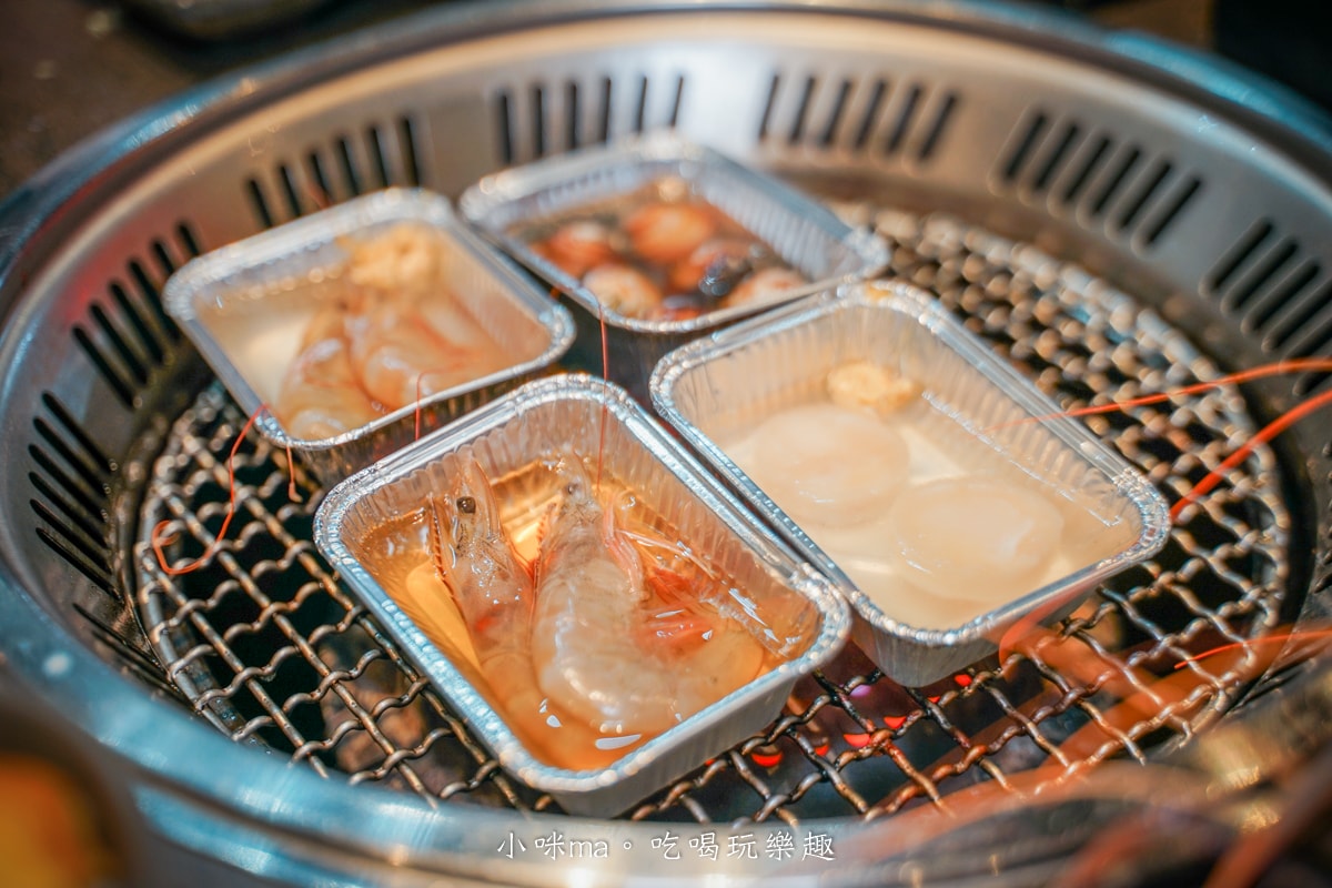【基隆吃到飽推薦】赤富士日式無煙燒肉鍋物-基隆店|和牛、海鮮一次滿足!高CP值燒肉鍋物吃到飽太誇張! - 第57張圖 【基隆吃到飽推薦】赤富士日式無煙燒肉鍋物-基隆店|和牛、海鮮一次滿足!高CP值燒肉鍋物吃到飽太誇張!