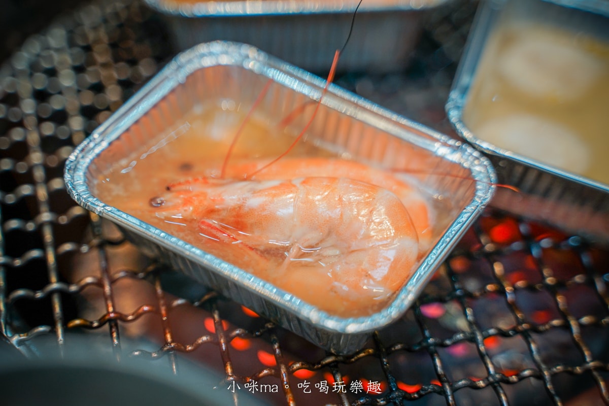 【基隆吃到飽推薦】赤富士日式無煙燒肉鍋物-基隆店|和牛、海鮮一次滿足!高CP值燒肉鍋物吃到飽太誇張! - 第60張圖 【基隆吃到飽推薦】赤富士日式無煙燒肉鍋物-基隆店|和牛、海鮮一次滿足!高CP值燒肉鍋物吃到飽太誇張!