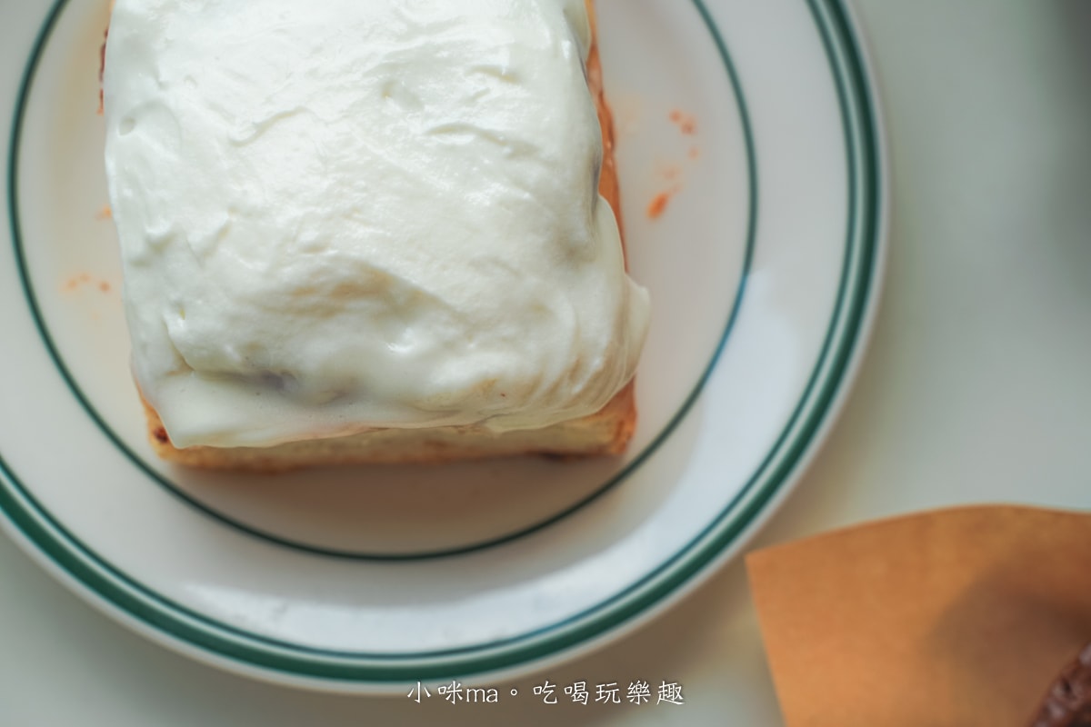 【中山站咖啡】AFAD CAFE中山選物店｜藏在二樓的韓系選物咖啡館，好拍又好逛！中山區美食