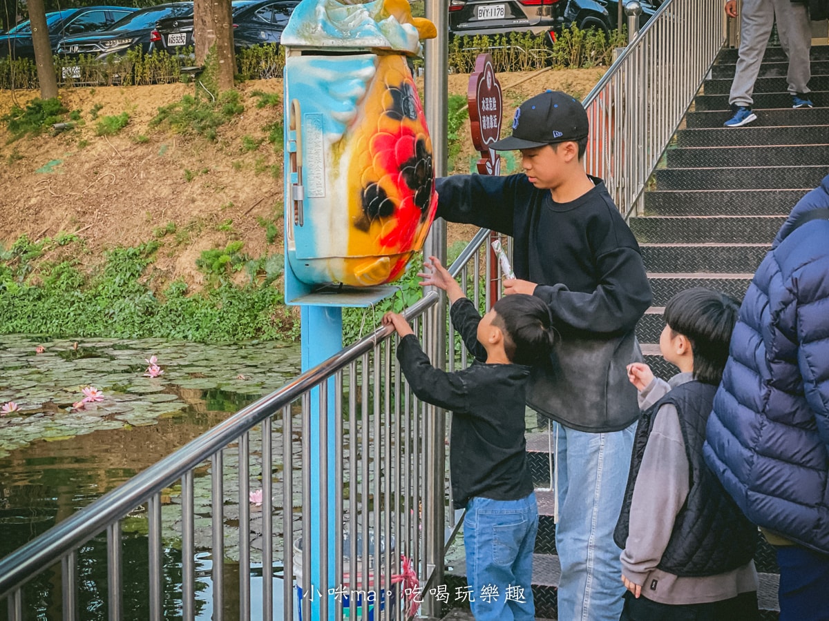【高雄景觀餐廳推薦】翠湖水上景觀餐廳｜異國風情水上玻璃屋！高雄約會、家庭聚餐都超適合