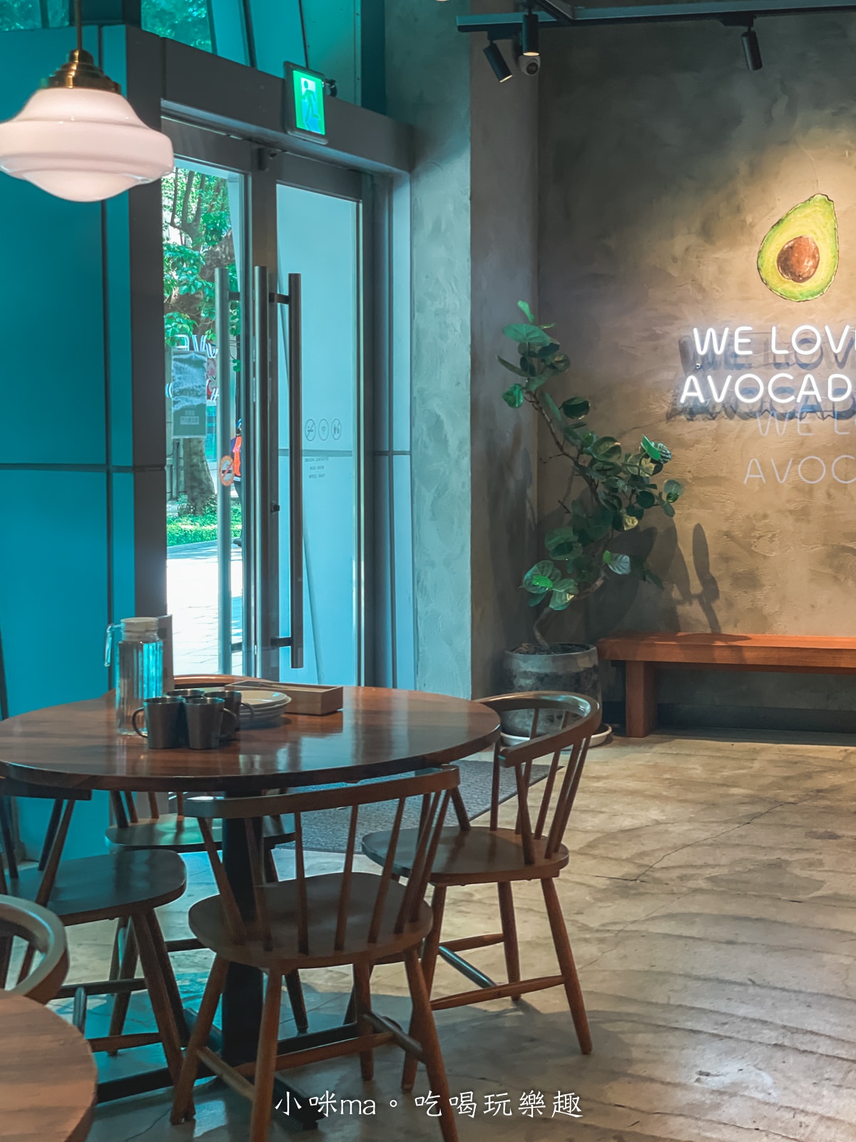 【大巨蛋美食推薦】PRESERVE 台北大巨蛋店｜全天候早午餐的質感蔬食餐廳，內用＋可頌酸種麵包外帶一次滿足！國父紀念館美食