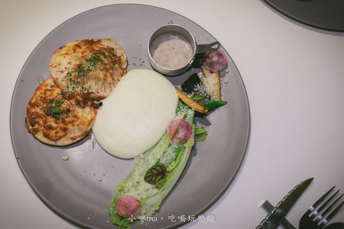 【中壢約會餐廳首選】拾青春 Legumes|12 月新菜單登場!浪漫氛圍+精緻料理,完美情人節/紀念日聚餐首選 - 第27張圖 【中壢約會餐廳首選】拾青春 Legumes|12 月新菜單登場!浪漫氛圍+精緻料理,完美情人節/紀念日聚餐首選