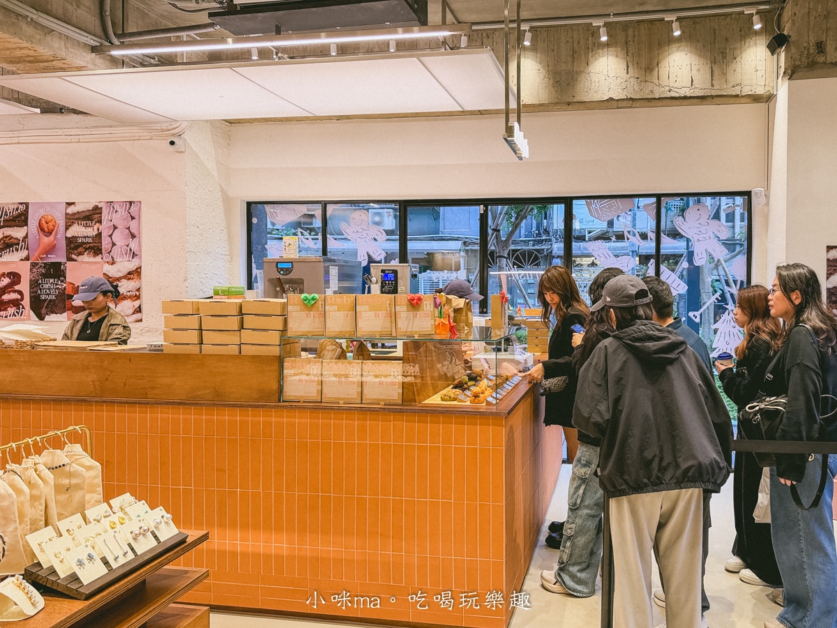 【中山站美食】Ruby’s 中山店|國父紀念館人氣手工司康來中山啦!vacanza crush × Ruby’s 逛街下午茶新選擇 - 第3張圖 【中山站美食】Ruby’s 中山店|國父紀念館人氣手工司康來中山啦!vacanza crush × Ruby’s 逛街下午茶新選擇