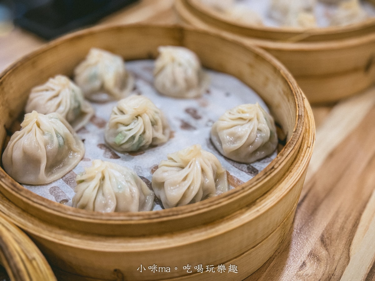 【內湖737美食】居和熹湯包|皮薄到透光!在地人激推「平價版鼎泰豐」,爆漿肉汁滿溢,內湖路737巷必吃老店(附菜單/交通) - 第9張圖 【內湖737美食】居和熹湯包|皮薄到透光!在地人激推「平價版鼎泰豐」,爆漿肉汁滿溢,內湖路737巷必吃老店(附菜單/交通)