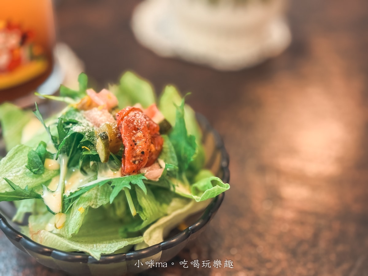 【公館美食】炭波波喫茶|昭和復古咖啡廳爆紅!漢堡排咖哩、布丁必吃,台電大樓下午茶推薦 - 第18張圖 【公館美食】炭波波喫茶|昭和復古咖啡廳爆紅!漢堡排咖哩、布丁必吃,台電大樓下午茶推薦