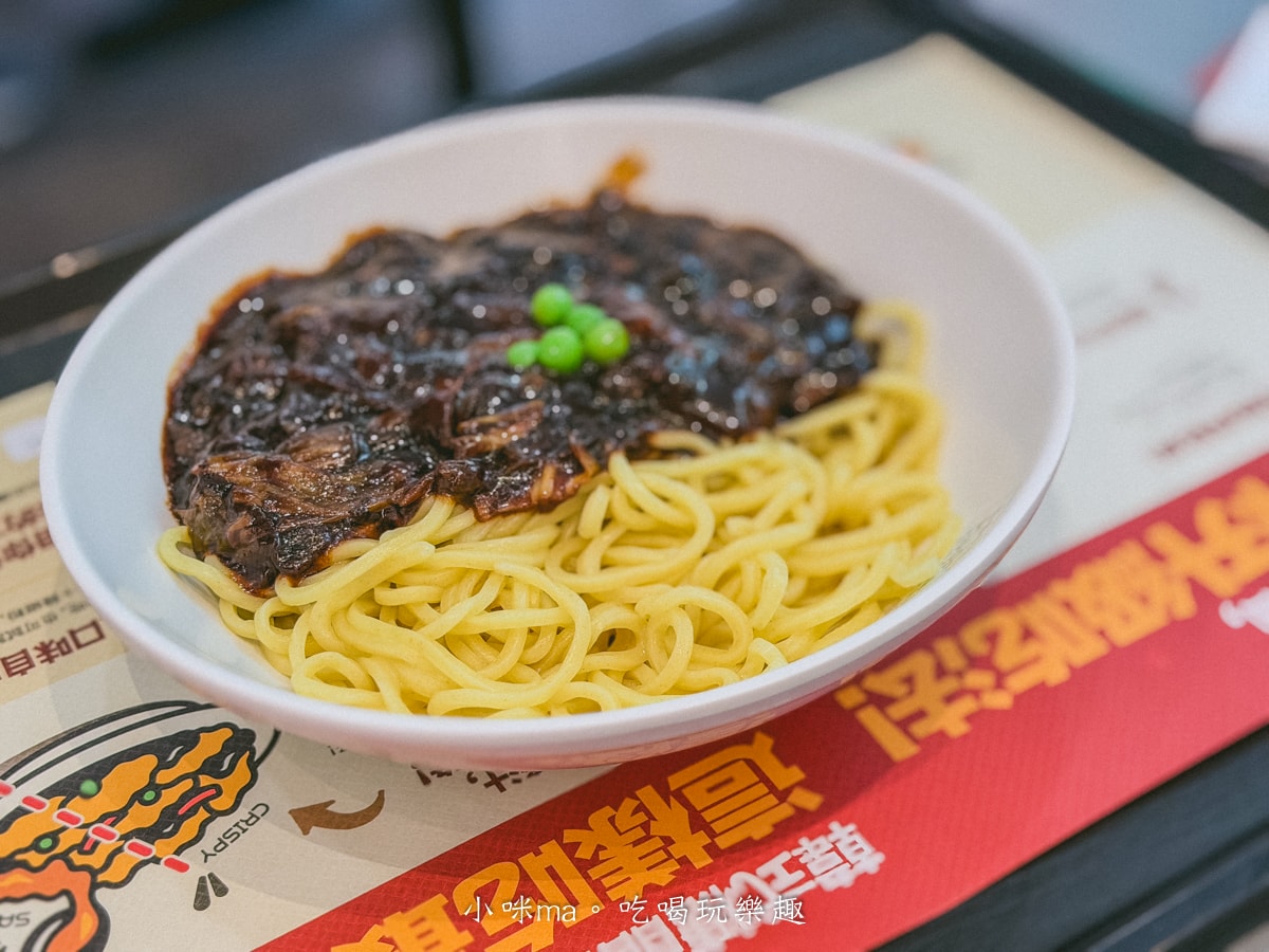 【內湖美食推薦】香港飯店0410|白種元韓式中華料理插旗內科!炸醬麵+洋釀炸雞必吃 - 第14張圖 香港飯店0410菜單價位韓式中華料理炸醬麵炒碼麵