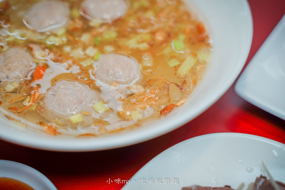 【板橋美食】呈信鵝肉 板橋中山店|每月1號免費鵝肉飯!永和排隊名店進駐,去骨鵝肉超加分 - 第38張圖 【板橋美食】呈信鵝肉 板橋中山店|每月1號免費鵝肉飯!永和排隊名店進駐,去骨鵝肉超加分