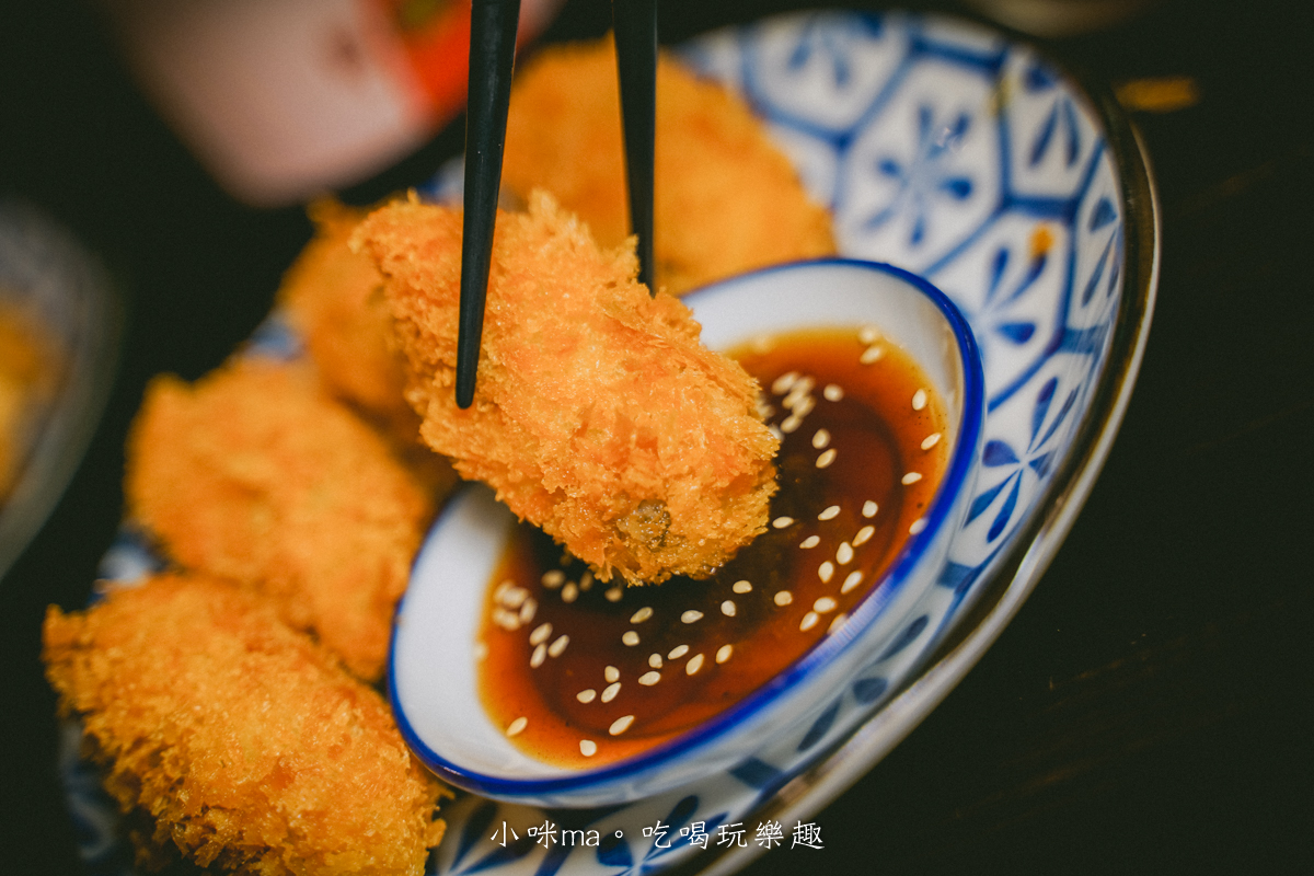 【東區居酒屋】彡耕居食事所|時禾酒藏梅酒太驚艷!茉莉花、紫蘇、生薑系梅酒一次喝懂,忠孝復興美食 - 第16張圖 日式炸牡蠣 金黃酥脆外皮與爆汁口感
