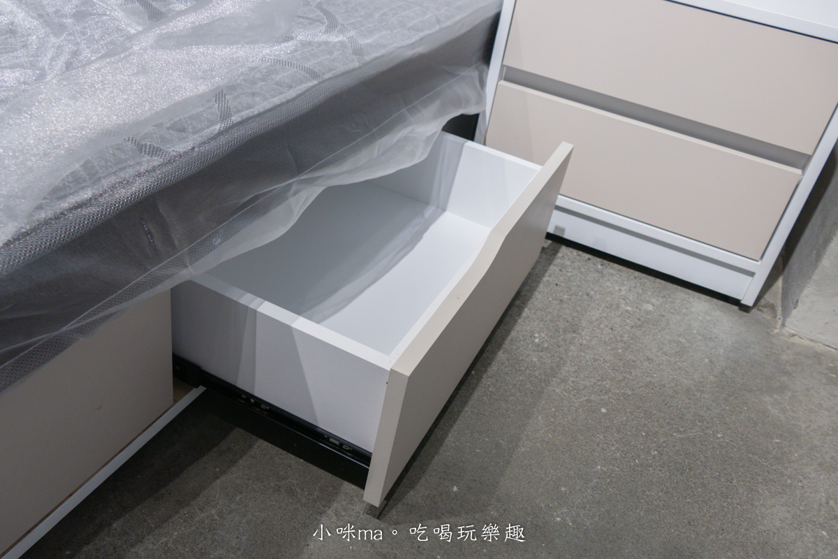 【嘉義家具推薦】億家具批發倉庫 嘉義店|四層樓超好逛!全屋家具客製化,沙發、床組、餐桌一次買齊,有溫度的小資裝潢天堂! - 第30張圖 多功能床架收納空間,兒童房家具推薦