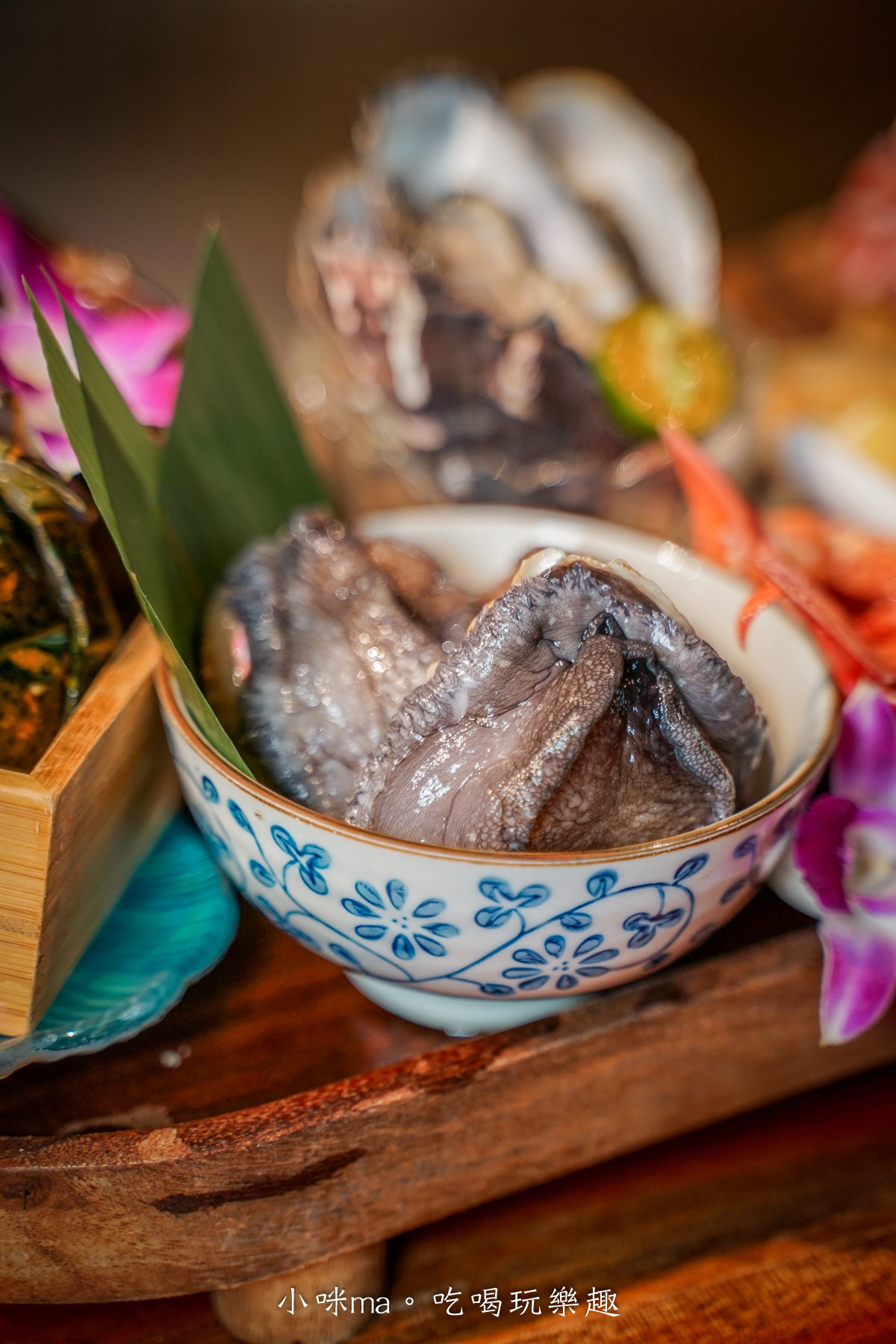 【台北鐵板燒推薦】KameKona 夏威夷鐵板燒(逸仙店)｜ 隱身東區巷弄的南國渡假風饗宴！現撈活龍蝦、超狂火焰特技秀，店員現場高歌慶生，約會聚餐、紀念日儀式感首選！