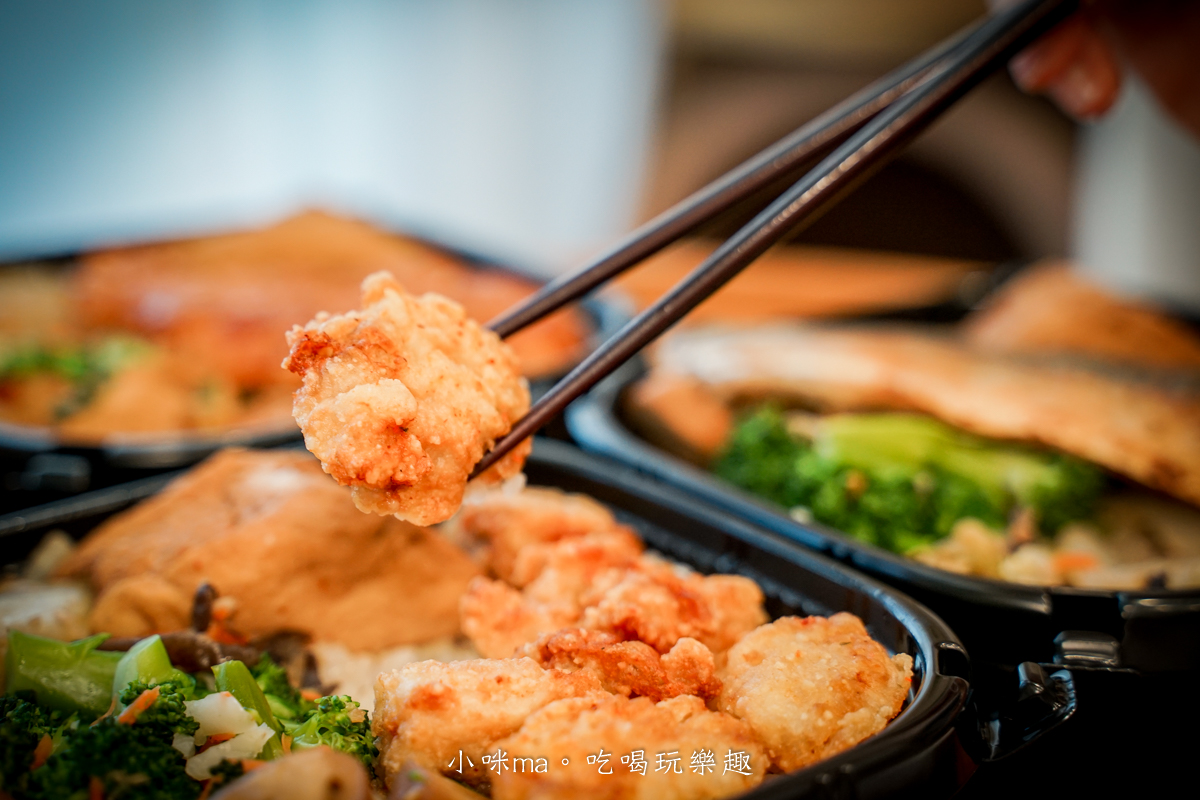 【桃園美食】米食bento|隱身同安黃昏市場的超人氣神級便當!現點現做11款手作美味,藝文特區外帶便當推薦(附線上點餐、外送資訊) - 第18張圖 【桃園美食】米食bento|隱身同安黃昏市場的超人氣神級便當!現點現做11款手作美味,藝文特區外帶便當推薦(附線上點餐、外送資訊)